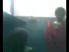তারা পান এবং ইংলিশ চ ...