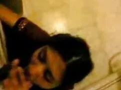 মেয়ে সমকামী, সুন্দর ...