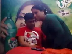 স্বামী ও বাংলা চুদ চ ...