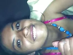 বড় সুন্দরী মহিলা, ব ...