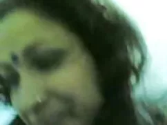 বড় সুন্দরী মহিলা বা ...