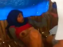 কোঁকড়ানো বাংলা চুদা ...
