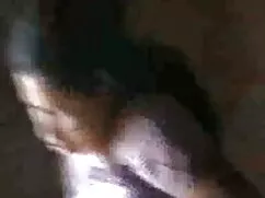 2 মেয়েরা এবং এক লোক ...
