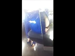 18 বছর বয়সী চীন মেয ...