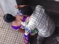 এর সাথে সম্পর্কিত হয ...