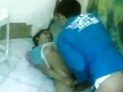 বাড়ীতে স্বামী স্ত্র ...