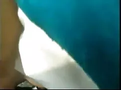প্রাকৃতিক তরুণ এবং ধ ...
